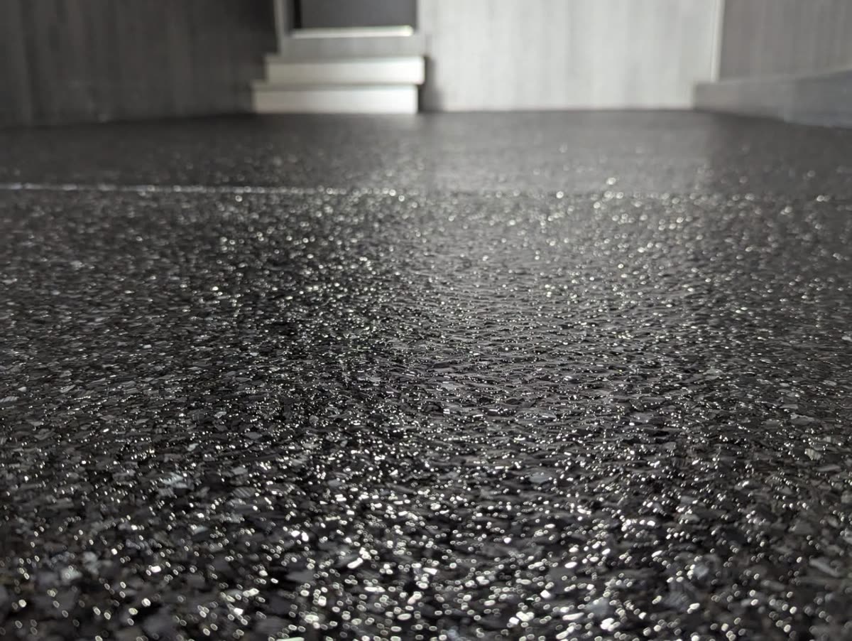 Close-up of a flake epoxy finish